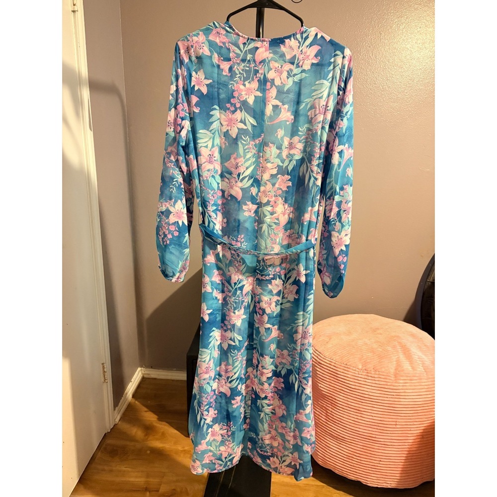 Colleen Lopez Blue Floral Kimono Wrap Sz S - NWOT - Picture 2 of 3